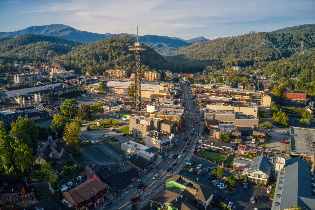 Why East Tennessee Is the Hottest Market for Vacation Rental Investors in 2025